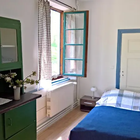 Altes Pfarrhaus Bed & Breakfast 3*