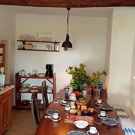 Altes Pfarrhaus Bed & Breakfast
